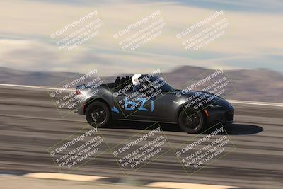 media/Jan-04-2026-SCCA SD (Sun) [[defc442887]]/3-Intermediate 2 group/Session 2 Bowl Speed Pans/